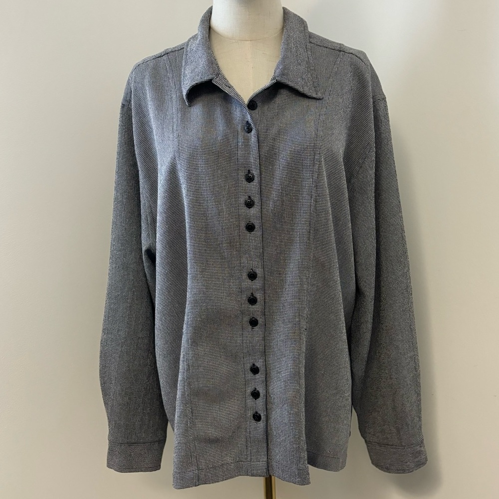 Vintage CJ Banks Black and White Long Sleeve Collared Button Down Top